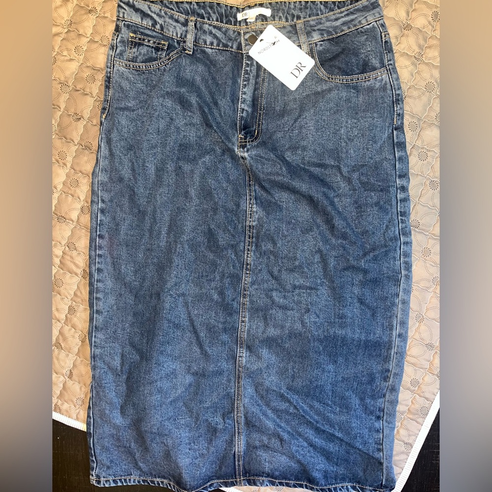 Nordstrom long denim skirt size large new with tags